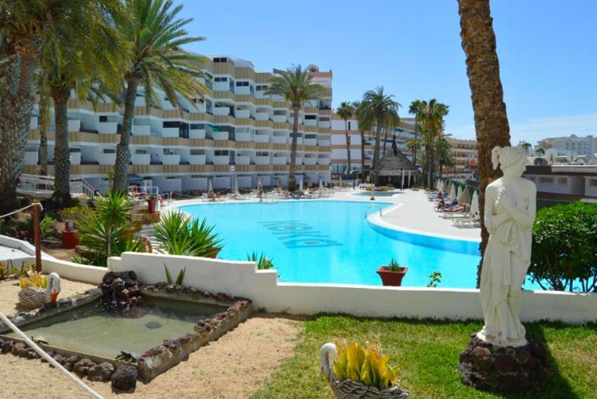 Blumluxury Apartment San Bartolome Bagian luar foto